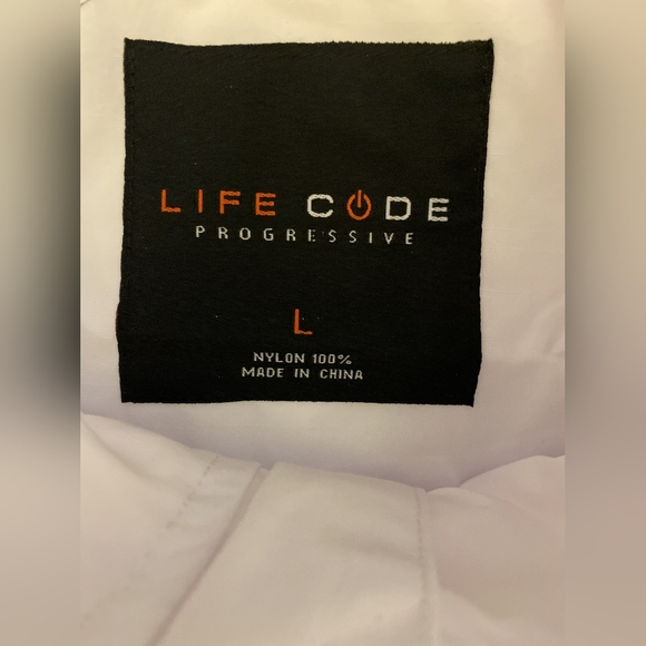 Life Code Progressive Men’s White 100% Nylon Full Zip Lightweight Jacket Size L - Picture 9 of 15